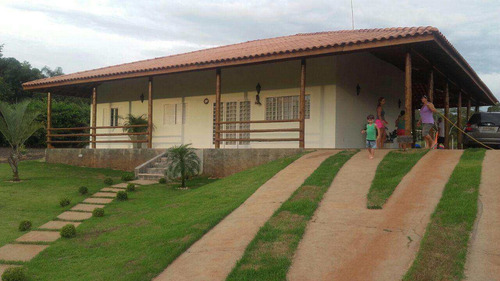 Imagem 1 de 24 de Chácara Com 5 Dorms, Centro, Altinópolis - R$ 600 Mil, Cod: 1721881 - V1721881
