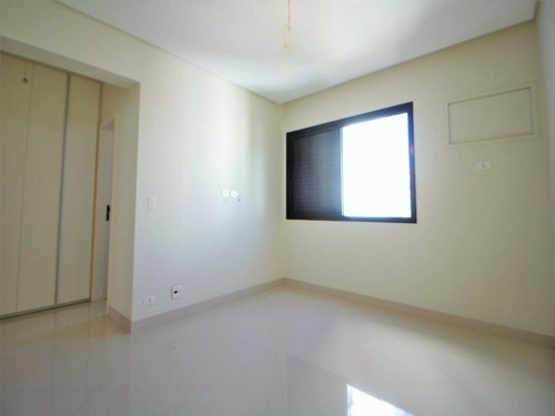Imagem 18 de 30 de Guarujá Pitangueiras - 500m² De Área Útil - Permuta 50% Em Imoveis - Reformada - 4 Dormitórios - 3 Vagas - Frente Para O Mar - Lazer Privativo - Ap05130 - 34708282