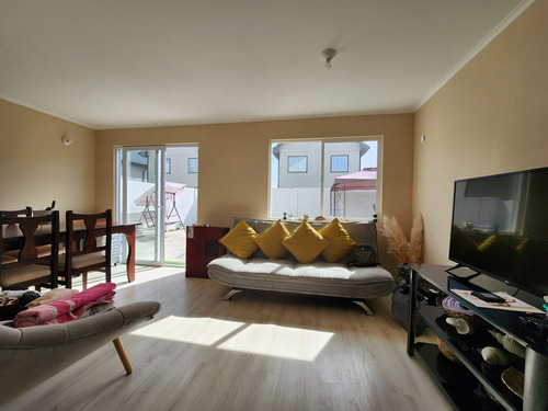 Tu Nuevo Hogar En Los Fundadores! Casa A Minutos Del Centro