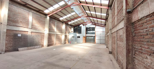 Bodega Comercial En Venta Recoleta