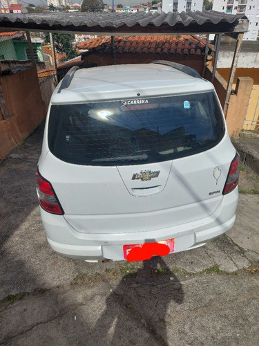 Imagem 2 de 6 de Chevrolet Spin 2015 1.8 Advantage 5l 5p