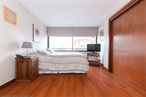 Departamento En Venta De 3 Dorm. En Las Condes