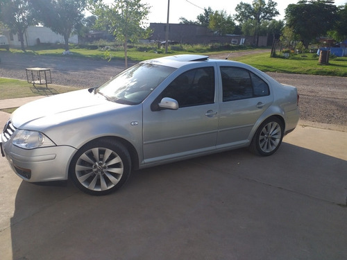 Volkswagen Bora 1.9 Trendline I 100cv 2011
