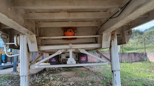 Semiremolque Tipo Carroreceria