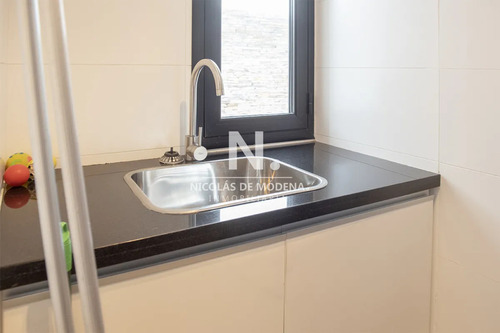 Apartamento Unico Frente Al Mar, Zona Puerto Con Piscina Propia.