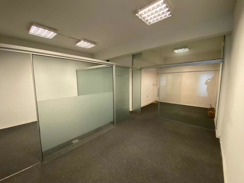 Imagen 15 de 20 de Excelente Oficinas Local En Alquiler Centro // Ciudad Vieja