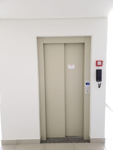 Imagem 4 de 5 de Apartamento Para Venda Em Guarapuava, Santa Cruz, 2 Dormitórios, 1 Banheiro, 1 Vaga - Ap-0076_2-1073492