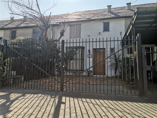 Arriendo Casa 4d2b1e - Las Condes Av Apoquindo