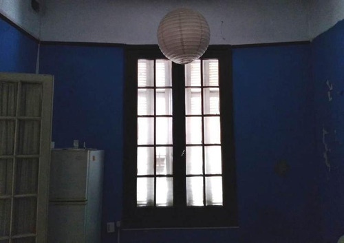 Casa A Reciclar En Muy Buena Zona!