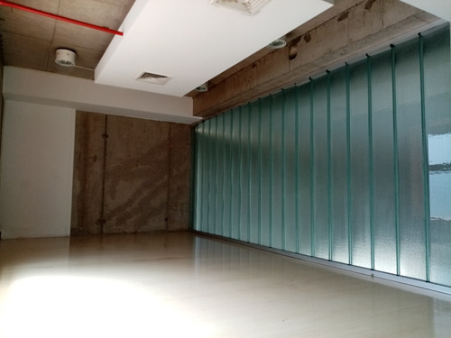 Lindo Local De 462 M2 Con Gran Acceso Desde La Calle