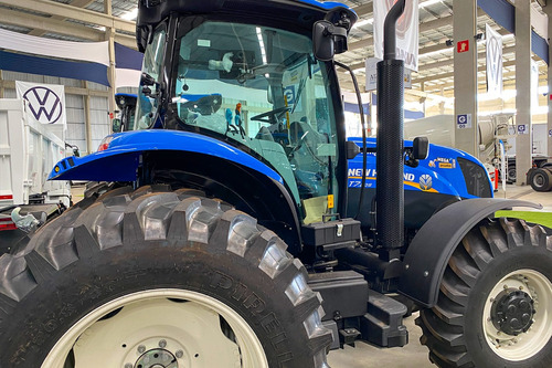 Trator Agrícola New Holland T7.205 Pneu Dual