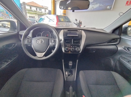 Toyota Yaris 1.5 Xl Plus Connect 16v Cvt 5p