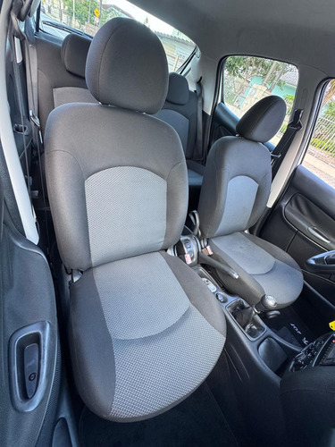 Peugeot 207 1.4 Xr Flex 5p