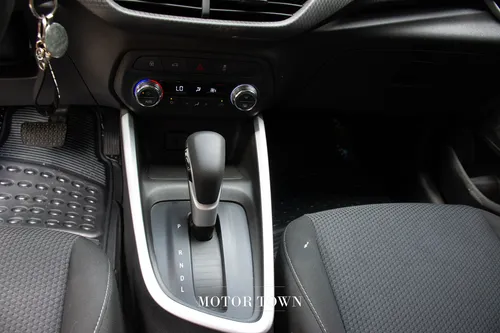 Chevrolet Onix LT