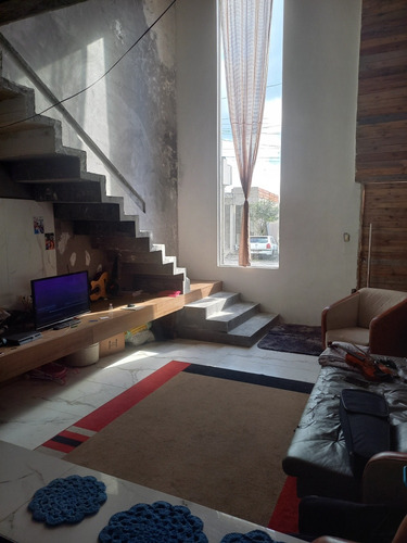 Linda Casa Com Piscina E Spa
