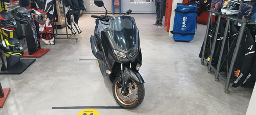 Imagen 2 de 11 de Nmax 155 Connected 2021 0km Negra