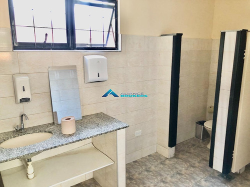 Imagem 26 de 30 de Chácara/salão A Venda C/ 1.264 M², Amplo Espaço E Com Piscina, Jundiaí Sp. (aceita Permuta) - 7323