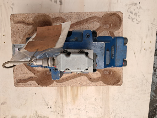 Servo Valvula Moog D665-404a (Usado)