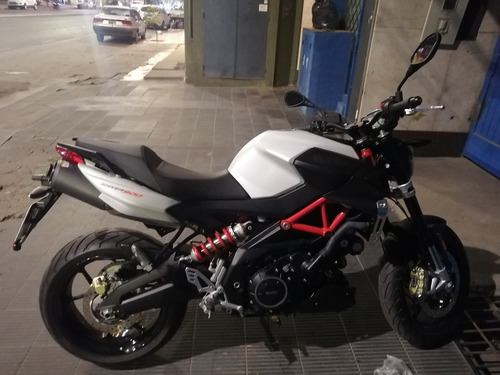 Aprilia Shiver 2018