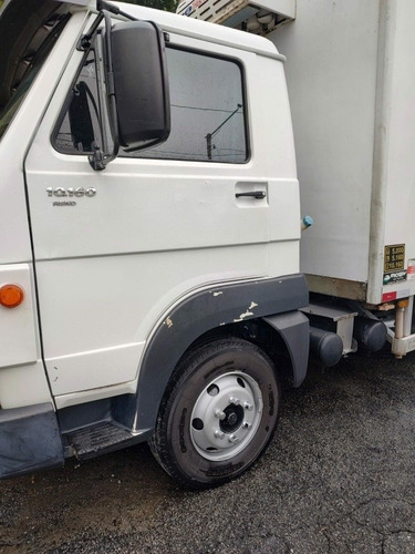 Imagem 7 de 12 de Vw 10160 Delivery