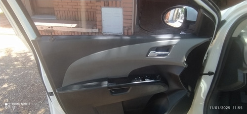 Chevrolet Sonic 2014 1.6 / 16v / Ltz/mt.
