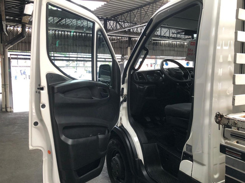 Iveco Daily 35-150 2022 Único Dono Com Apenas 53 Mil Km