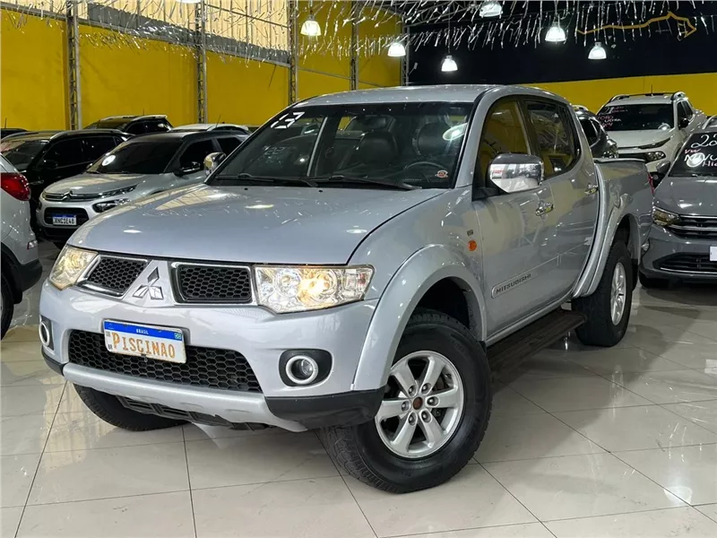 Mitsubishi L200 TRITON 3.2 HPE 4X4 CD 16V TURBO INTERCOOLER DIESEL 4P AUTOMÁTICO