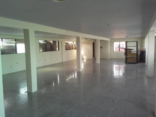 Imagen 9 de 30 de Local Comercial En Alquiler En Barquisimeto, Centro. Selena Pacheco Tlf. 04245197639. Cód. 21-8266. Lara, Venezuela