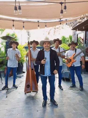 Grupos En Vivo Llanera, Vallenato, Samba, Mariachis Y Más...