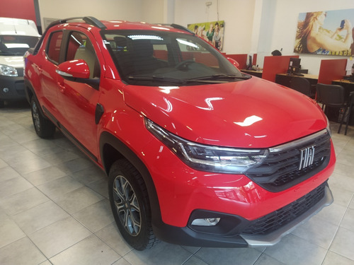 Imagen 3 de 15 de Fiat Strada Volcano Roja 2022 0 Km Adelanto Y Cuotas.