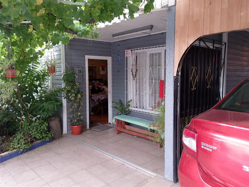 Casa/ Terreno En Venta De 3 Dormitorios En La Cisterna