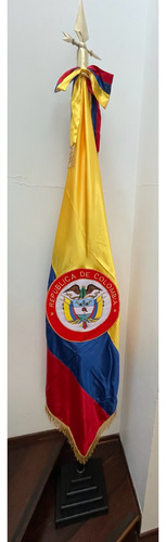 Bandera De Colombia 130x110 Cm