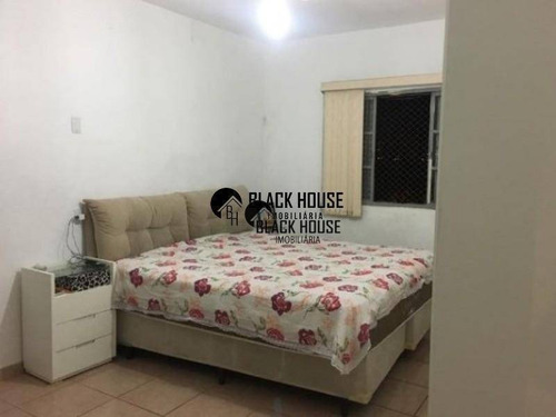 Imagem 9 de 14 de Lindo Sobrado Residencial Com Excelente Localização E Ótimo Preço - So0674