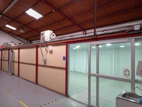 Vendo Propiedad Industrial (84483)