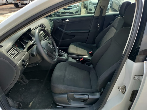 Imagen 11 de 14 de Volkswagen Jetta 2018 2.0 Tiptronic At