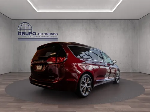 Chrysler Pacifica 2019