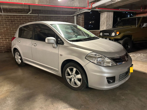 Nissan Tiida 1.8 Emotion