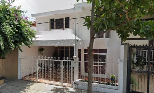 Casa En Venta C. Jesús Galindo Y Villa Jardines De La Paz Guadalajara, Jal/ Recuperacion Bancaria Laab2