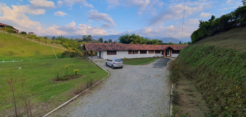 Venta Casa Campestre Via Circasia Montenegro