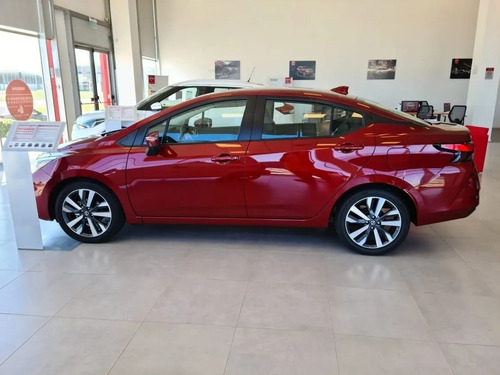 Nissan New Versa Exclusive *