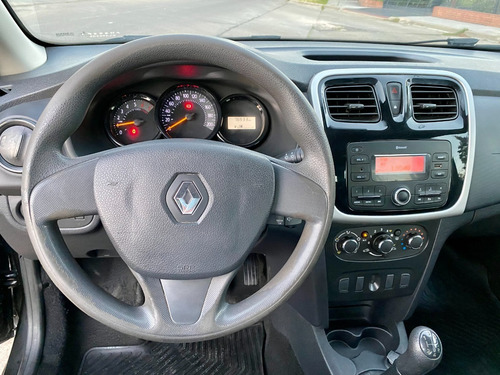 Renault Logan Authentique Plus 1.6 Nafta/gnc Muy Bueno