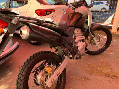 Imagem 2 de 15 de Honda Xre 300 Verde 2017