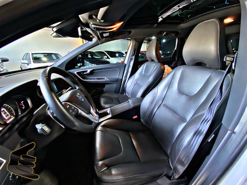 Imagen 4 de 21 de Volvo Xc60 Momentum