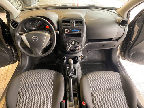 Imagem 4 de 9 de Nissan Versa V-drive 2021
