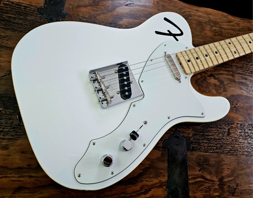 Fender Telecaster Thinline Japan 75th Anniversary F-hole. 