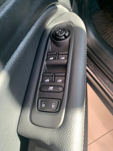 Fiat Toro 1.8 170 E-torq Evo Freedom At6