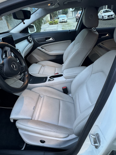 Mercedes-Benz Clase GLA 1.6 200 Cgi At