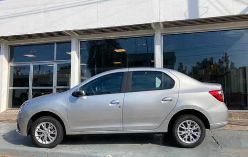 Imagen 2 de 15 de Renault Logan Zen Ph2 1.6 16v 0km My2022