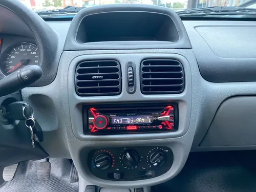 Renault CLIO STYLE 1.2 Night & Day