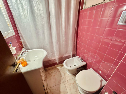 Departamento En Avenida Juan Bautista Alberdi 200